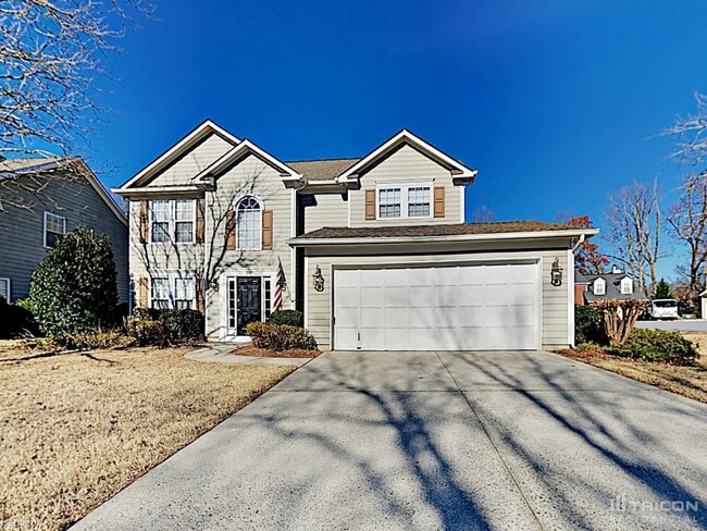 Building Photo - 2440 Lunetta Ln