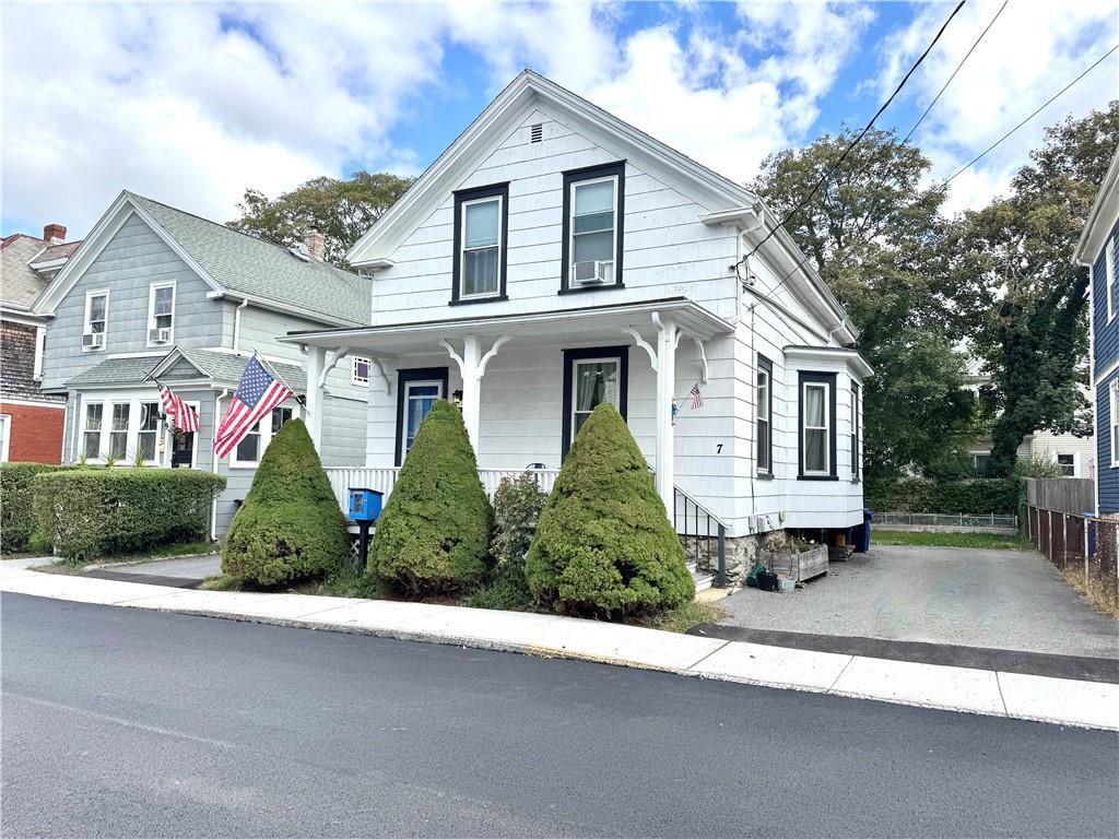 Foto principal - 7 Congdon Ave