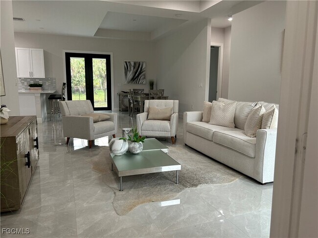 Foto del edificio - 4782 8th Ave SE