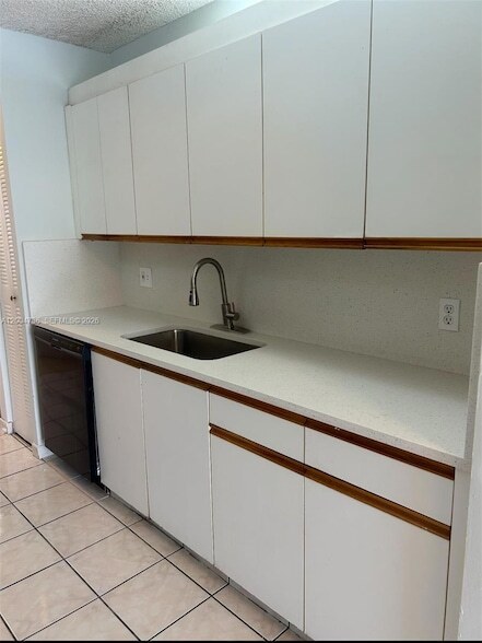 Foto del edificio - 12501 SW 14th St