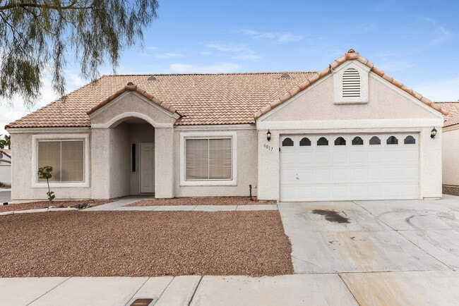 Building Photo - 6017 Ingenue Rd
