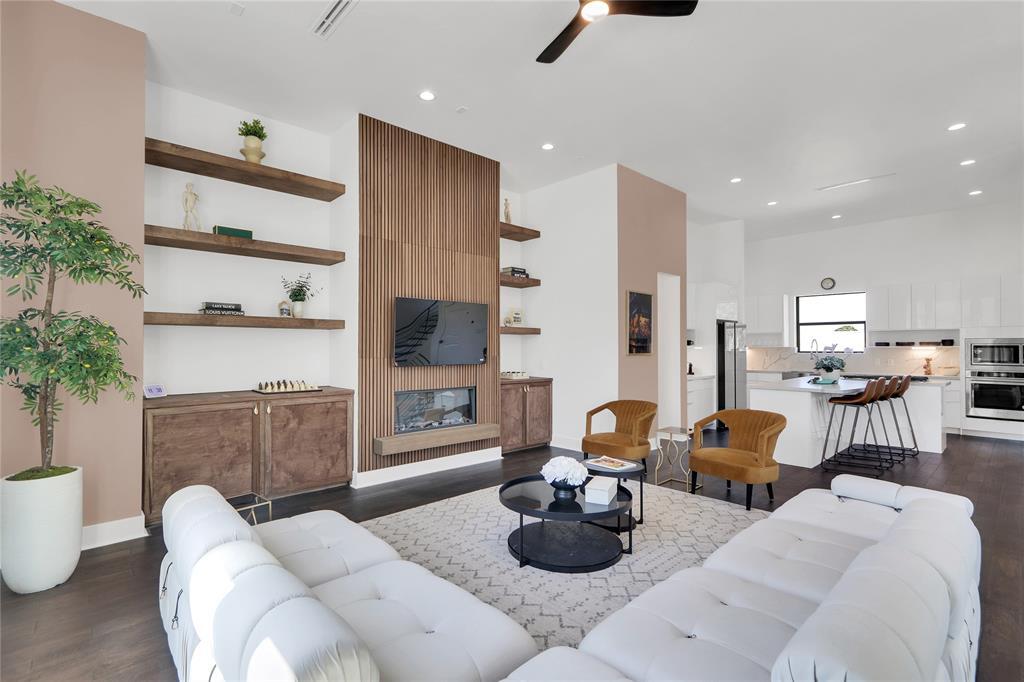 Foto principal - 5907 Winsome Ln
