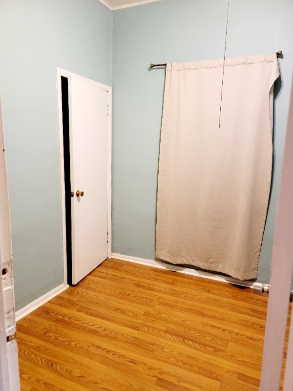 Foto del edificio - 35 E 49th St