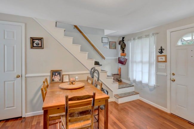 Building Photo - 922 Monticello Ave