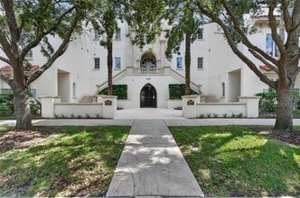 Building Photo - 610 S Rome Ave