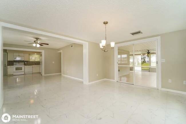 Building Photo - 5662 ESPANOLA AVE, NORTH PORT, FL 34287