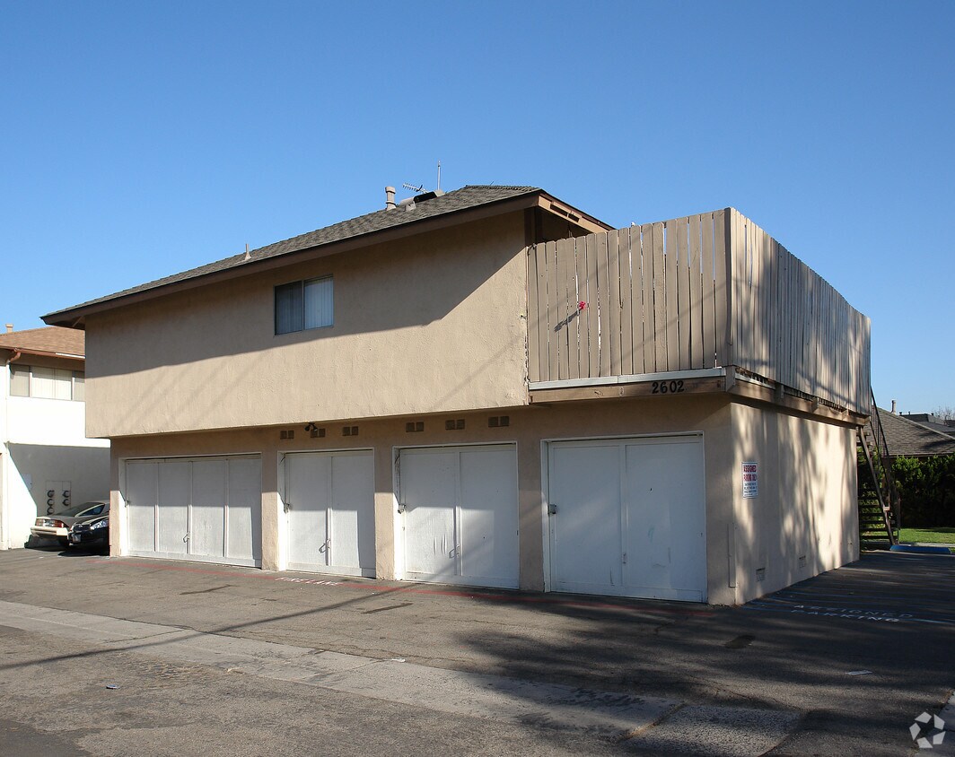 Building Photo - 2602 W Orion Ave