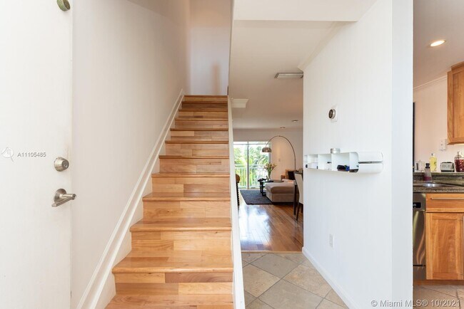 Building Photo - 1614 Euclid Ave