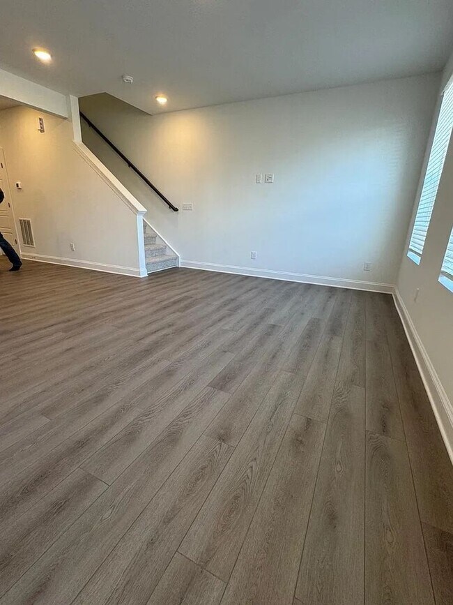 Foto del edificio - Stunning New Construction 3BD, 2.5BA Cary Townhome-Style Condo with a 1-Car Garage in a Prime Loc...