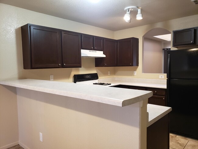 Building Photo - 3854 Van Ess Ct