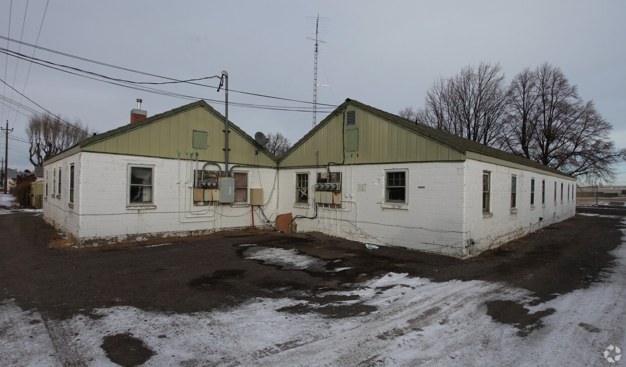 Building Photo - 1134 Elba Ave