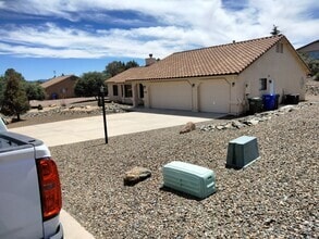 Building Photo - 5750 Columbine Rd