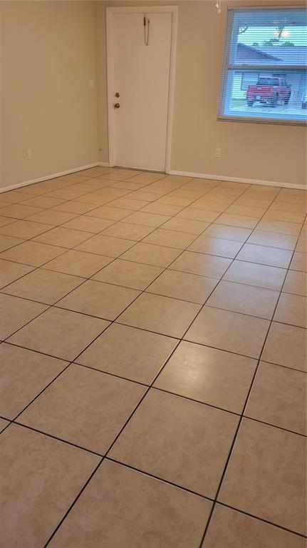 Foto del edificio - 4110 79th St W