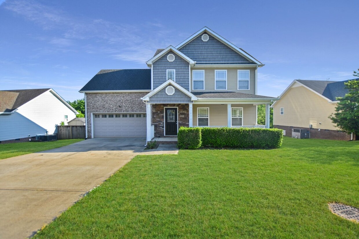 Foto principal - Pet Friendly Four Bedroom!