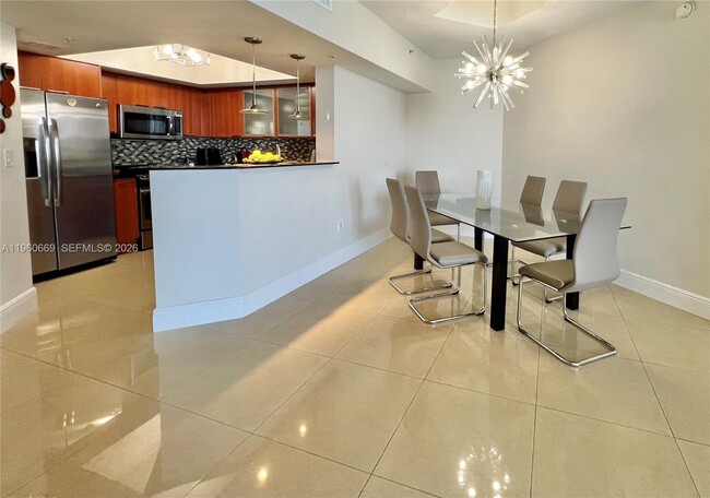 Foto del edificio - 16699 Collins Ave