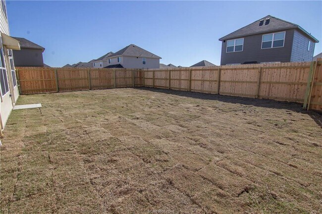 Building Photo - 2210 E 29th St