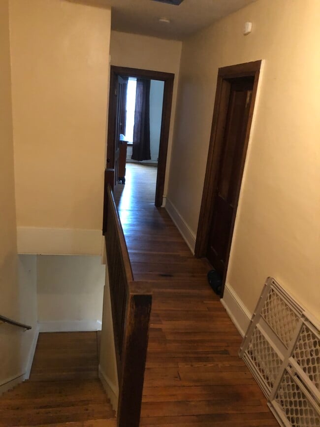 Building Photo - 110 Cascadilla St