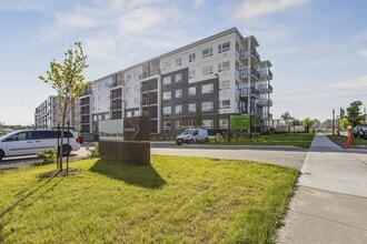 Building Photo - 239 Eden Oak Trail