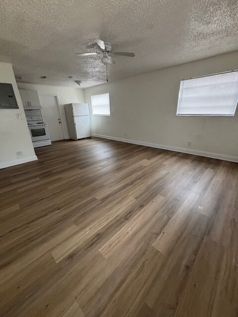 Foto del edificio - 2632 NW 18th Ter