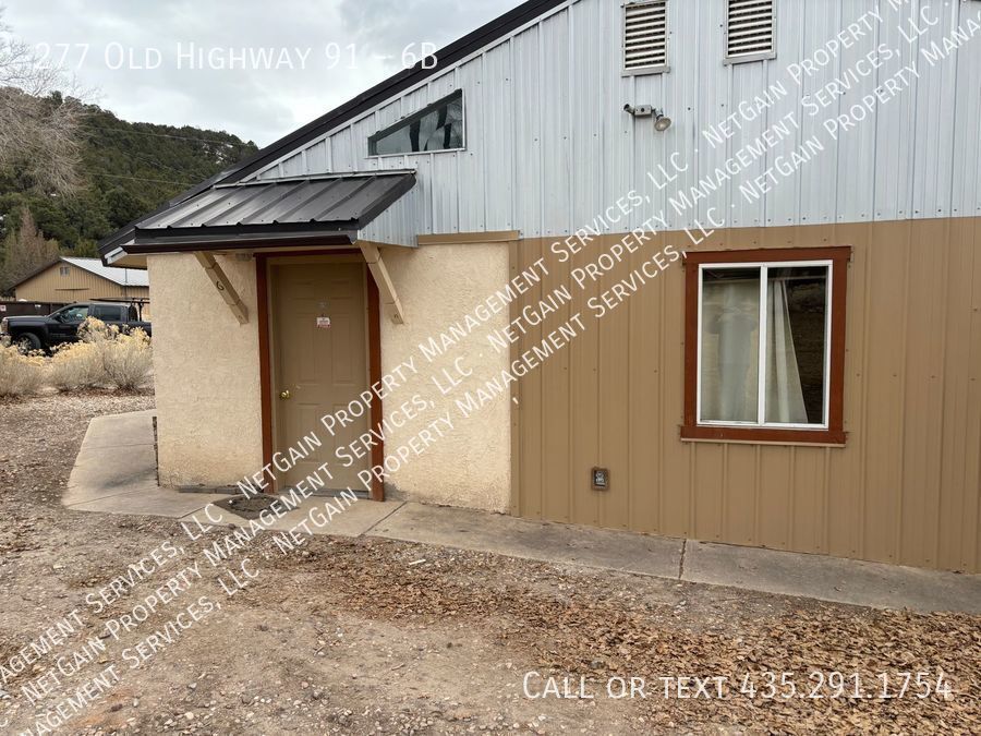 Primary Photo - Parowan Studio Apartment