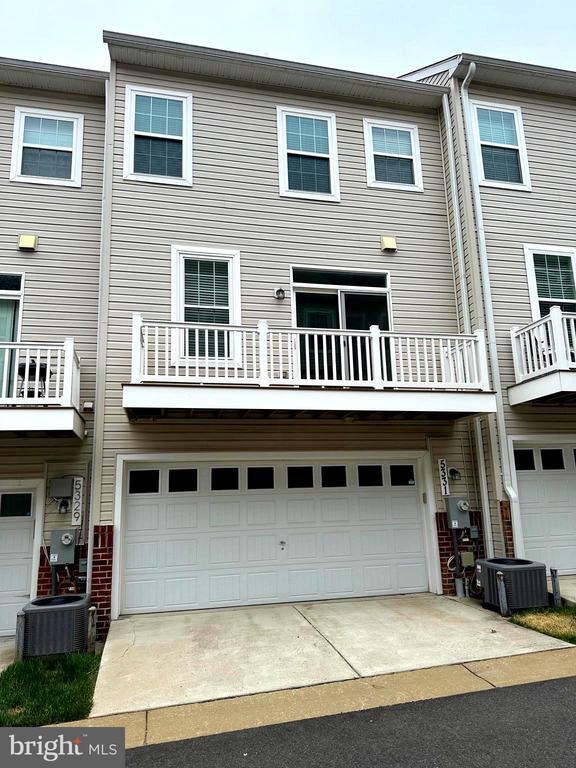 Foto del edificio - 5331 Greenwich Cir
