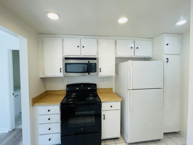 Foto del edificio - 7076 Park Mesa Way
