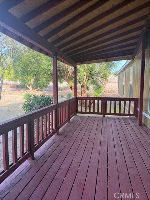 Foto del edificio - 45492 Sleepy Hollow Ln