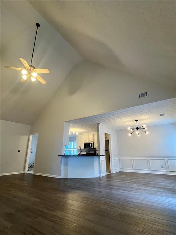 Foto del edificio - 1255 Martins Chapel Ln SE