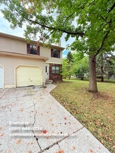 Building Photo - 1889 Laramie Dr