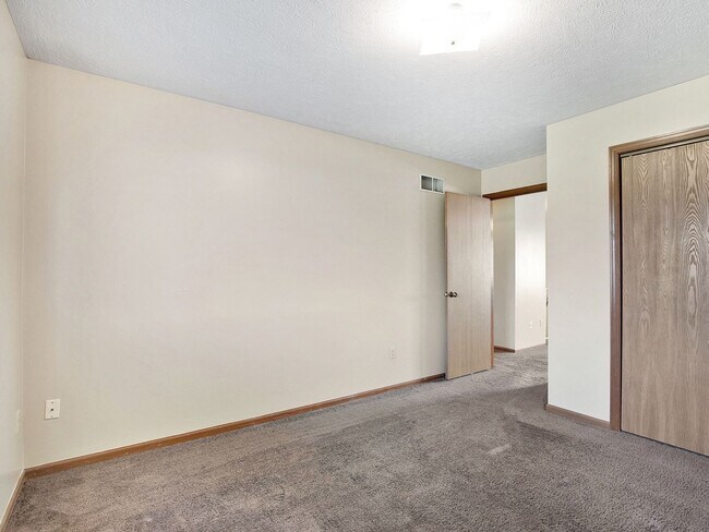 Building Photo - 3401-3403 N 20