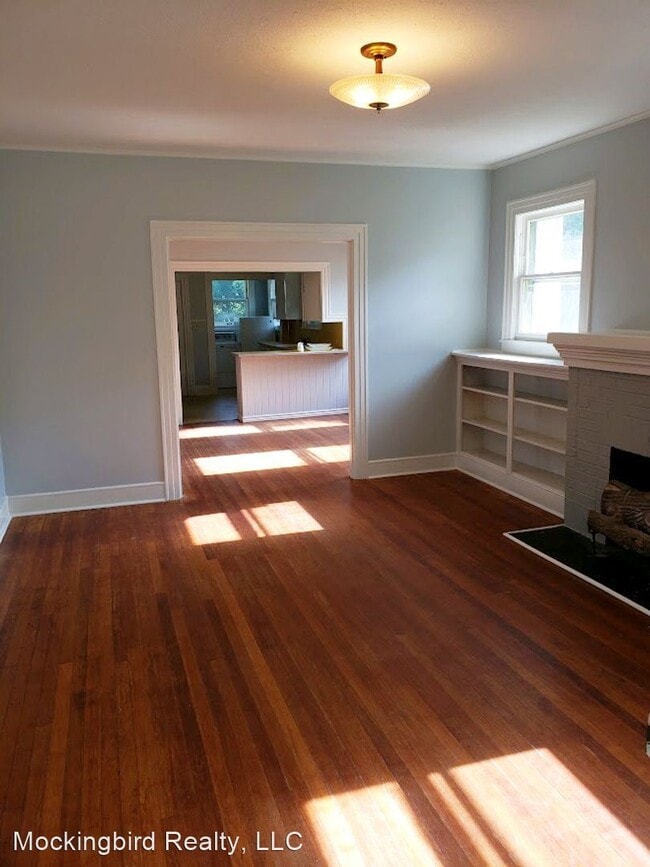 Foto del edificio - 3 br, 1 bath House - 109 Dalzell