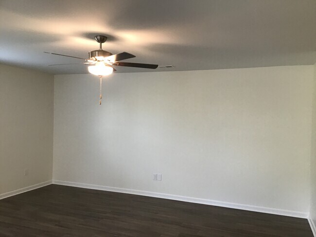 Building Photo - 1017 Jt Westfield Dr