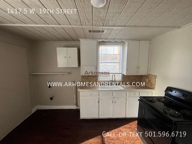 Foto del edificio - 1417.5 W 19th St