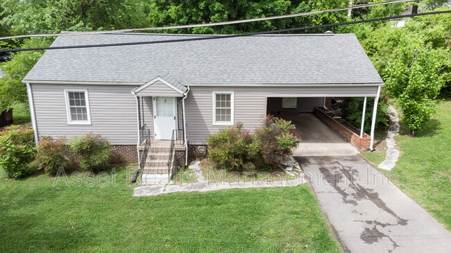 Foto del edificio - 2313 Brice St