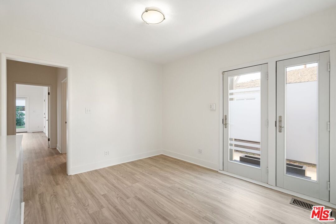 Foto del edificio - 2658 34th St