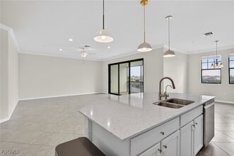 Building Photo - 11773 Grand Belvedere Way