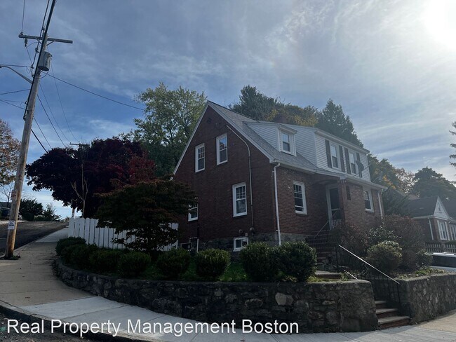Building Photo - 3 br, 1 bath House - 124 Floral Ave