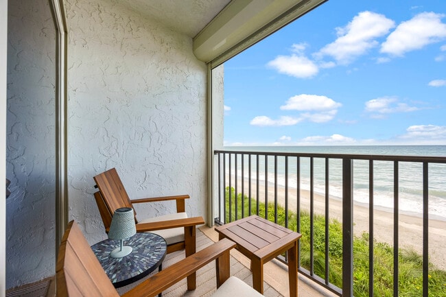 Building Photo - 199 Jimmy Buffett Mem Hwy