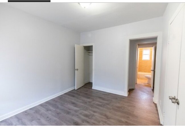Building Photo - 6124 S King Dr