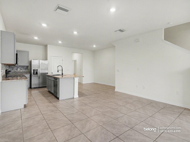 Building Photo - 136 Mangrove Shade Cir