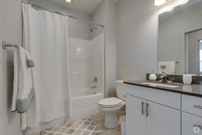 1BR, 1BA - 680SF - The Emerson