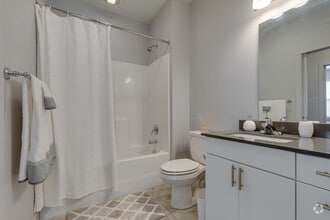 1BR, 1BA - 680SF - The Emerson