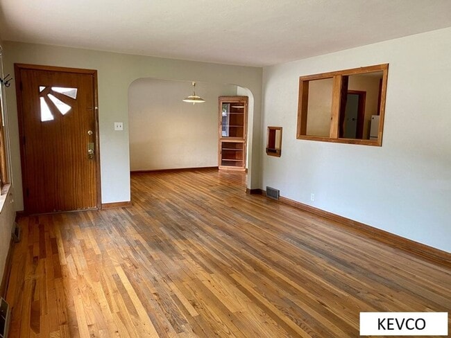 Building Photo - 1100 Whedbee St