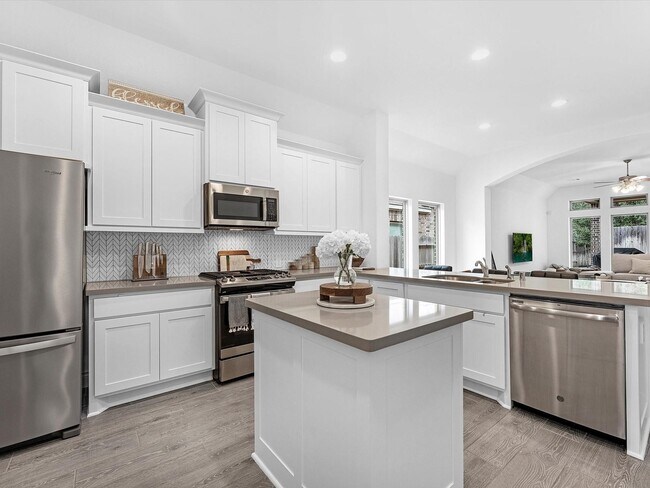 Foto del edificio - 24543 Songlark Bend Dr