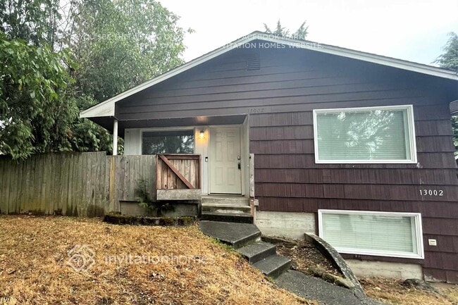 Building Photo - 13002 23rd Ave S