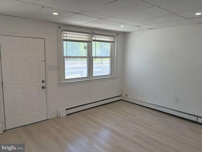 Building Photo - 159 Cross Keys Rd