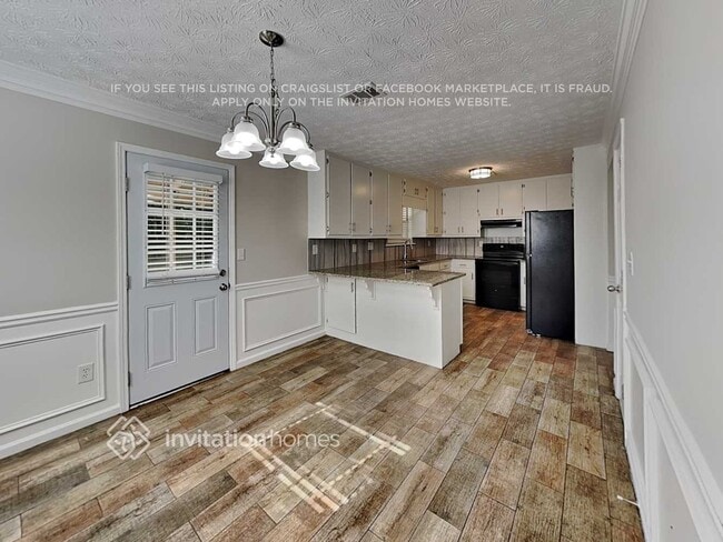 Building Photo - 4358 Bridle Path Ct
