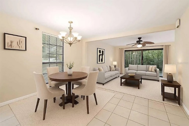 Building Photo - 911 SW 57 Terrace