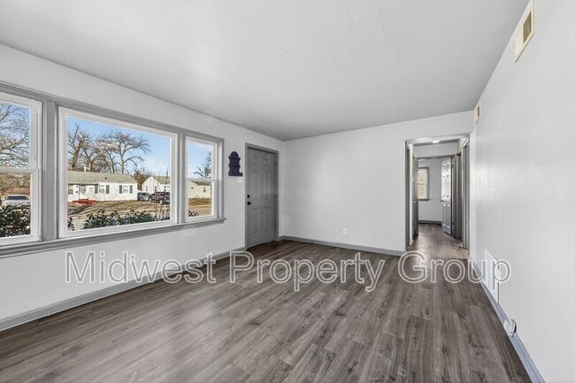 Foto del edificio - 4508 Ashby Rd