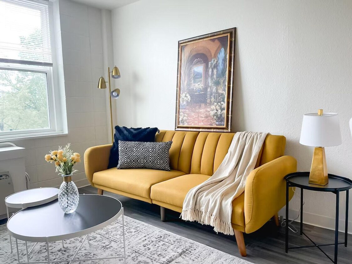 Foto principal - 2515 Burnet Ave